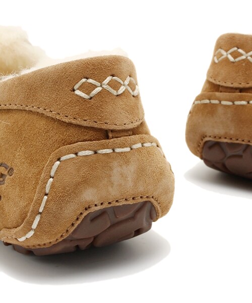 UGG(アグ)の「W Ansley(シューズ・メンズ・ブラウン系その他/ワインレッド/ブルー・6/7/8)」の9枚目の写真