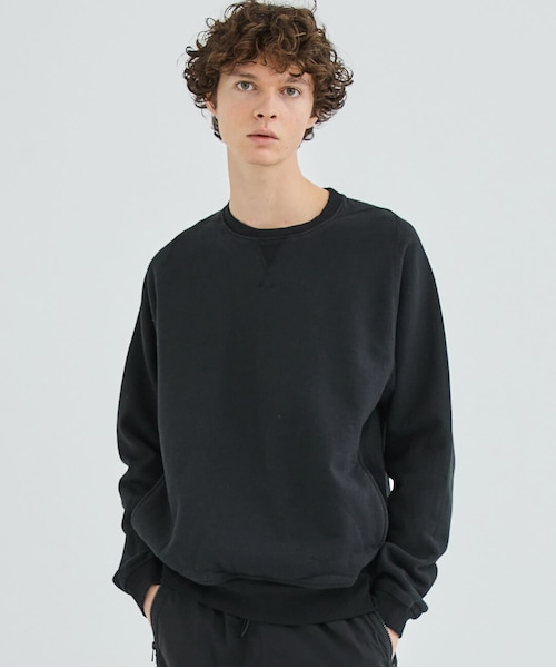 nonnative（ノンネイティブ）の「DWELLER CREW PULLOVER COTTON