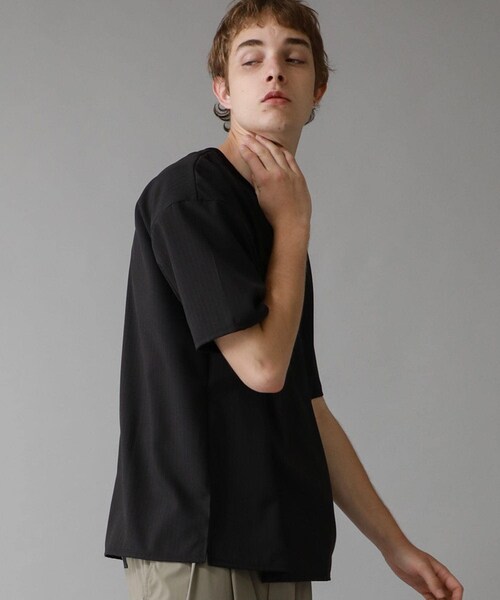 BESPOKE TOKYO（ビスポークトウキョウ）の「DRY SYSTEM S/S PULLOVER TEE（Tシャツ/カットソー・メンズ・BLK/BGE/TAN/GRN/STRIPE・1/2/3）」の4枚目の写真