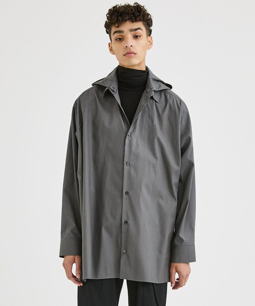 th(ティー エイチ)の「Hooded Oversized Shirt(シャツ/ブラウス・メンズ・GRY/BLK・1/2)」の2枚目の写真