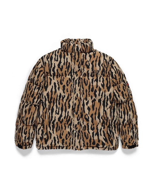 WACKO MARIA(ワコマリア)の「LEOPARD DOWN JACKET (TYPE-1)(その他アウター・メンズ・BGE/TAN・S/M/L/XL)」の1枚目の写真