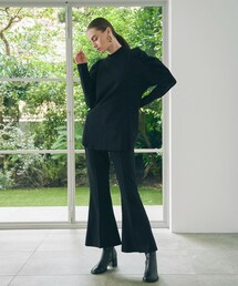 city（シティ）の「スムースギャザーショルダートップス（Tシャツ/カットソー）」