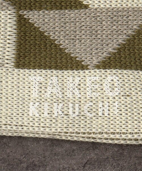 TAKEO KIKUCHI（タケオキクチ）の「ジオメトリック ジャガードソックス（レッグウェア・メンズ・イエロー系(530)/オレンジ(567)/ネイビー(593)・00）」の7枚目の写真