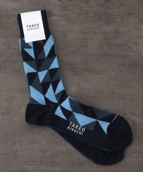 TAKEO KIKUCHI（タケオキクチ）の「ジオメトリック ジャガードソックス（レッグウェア・メンズ・イエロー系(530)/オレンジ(567)/ネイビー(593)・00）」の3枚目の写真