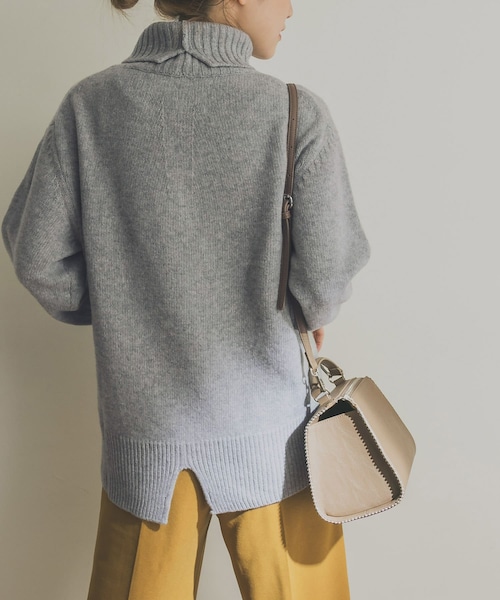 ADAWAS(アダワズ)の「ADAWAS ULTRAFINE HIGH NECK(その他・レディース・CLOUD/WOOD/BLACK・FREE)」の1枚目の写真
