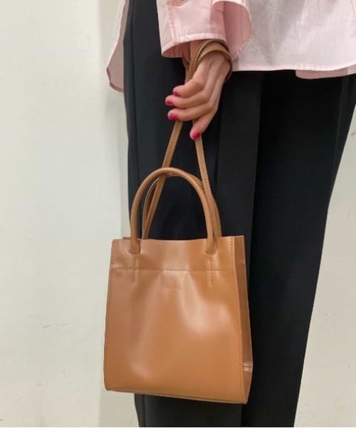 mystic（ミスティック）の「ROROL スクエアミニショルダー（トートバッグ・レディース・オフホワイト/キャメル/ブラック・ONE）」の2枚目の写真