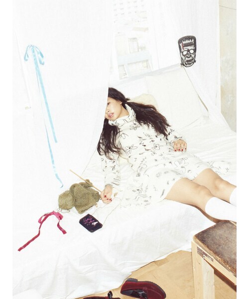 merry jenny（メリージェニー）の「【girly】SketchタートルニットTOPS（トップス・レディース・オフホワイト/グレー・F）」の3枚目の写真