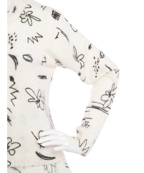 merry jenny（メリージェニー）の「【girly】SketchタートルニットTOPS（トップス・レディース・オフホワイト/グレー・F）」の8枚目の写真