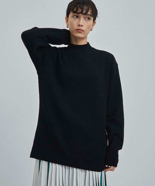 A + TOKYO（エープラストウキョウ）の「ミラノリブ モックネック