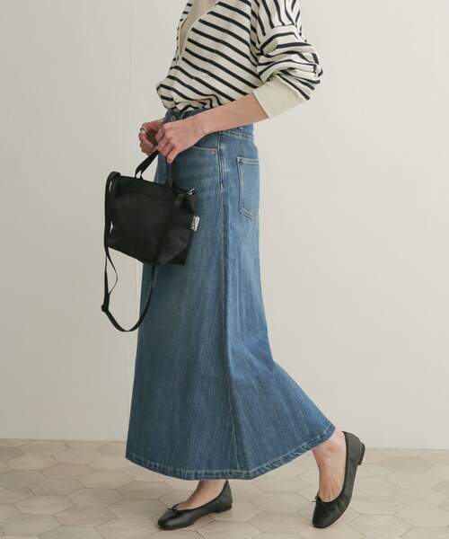 URBAN RESEARCH DOORS（アーバンリサーチドアーズ）の「デニムフレアスカート（その他・レディース・INDIGO・0/1）」の3枚目の写真