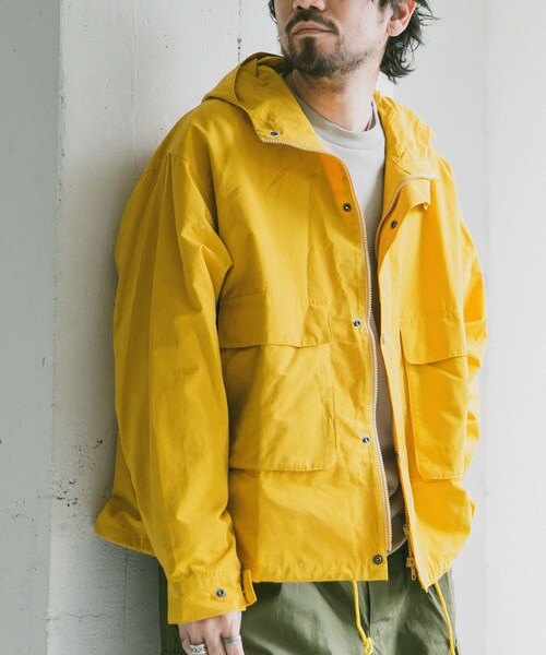 URBAN RESEARCH DOORS（アーバンリサーチドアーズ）の「【42サイズ/WEB限定】コットンナイロンクロスカラーマウンテンパーカー（その他・メンズ・Yellow/White/Purple/Green/Black・38/40/42）」の22枚目の写真
