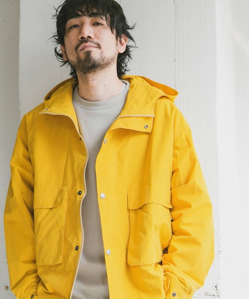 URBAN RESEARCH DOORS（アーバンリサーチドアーズ）の「【42サイズ/WEB限定】コットンナイロンクロスカラーマウンテンパーカー（その他・メンズ・Yellow/White/Purple/Green/Black・38/40/42）」の18枚目の写真