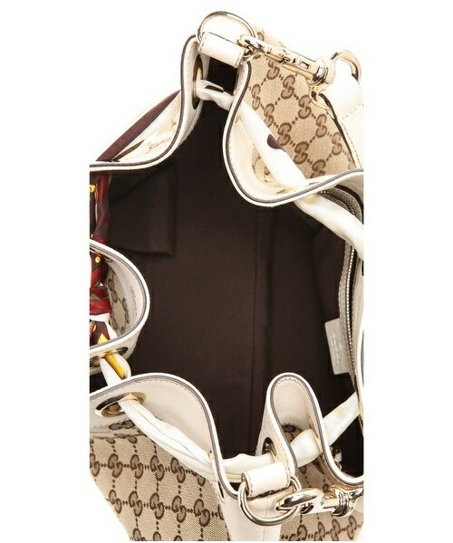 GUCCI（グッチ）の「What Goes Around Comes Around Gucci Positano Scarf Hobo（バックパック/リュック・レディース・Gucci Print・One Size）」の4枚目の写真