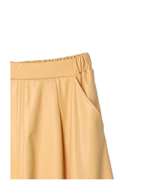 Green　Parks（グリーンパークス）の「・furry rate 合皮ストレッチレザースカート（スカート・アイボリー/ブラック/イエロー・F）」の12枚目の写真