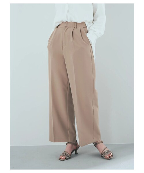 YECCA VECCA（イェッカヴェッカ）の「タックストレートパンツ（パンツ・ベージュ/グリーン・S/M）」の21枚目の写真