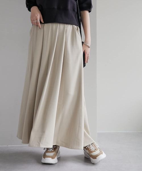 DISCOAT（ディスコート）の「【WEB限定】ハイウエストタックスカート（スカート・レディース・ライトベージュ/ブラック/グレージュ/グレー/グリーンイエロー・F）」の4枚目の写真