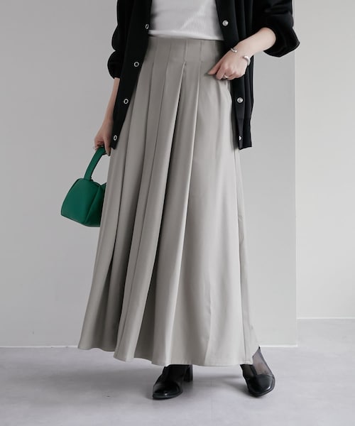 DISCOAT（ディスコート）の「【WEB限定】ハイウエストタックスカート（スカート・レディース・ライトベージュ/ブラック/グレージュ/グレー/グリーンイエロー・F）」の2枚目の写真
