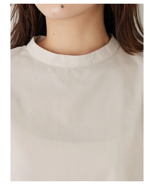 Green　Parks（グリーンパークス）の「・ELENCARE DUE ボリュームスリーブブラウス（トップス・オフホワイト/ブラック/ベージュ/ブルー・F）」の6枚目の写真