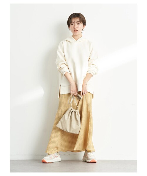 earth music&ecology（アースミュージックアンドエコロジー）の「【予約】ツイルダンボールフードプルオーバー（トップス・アイボリー/ベージュ/ライムグリーン・F）」の7枚目の写真