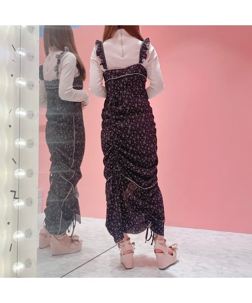 lilLilly（リルリリー）の「フラワーギャザーキャミドレス