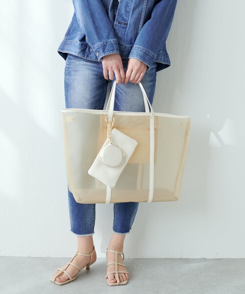 COLLAGE GALLARDAGALANTE（コラージュガリャルダガランテ）の「【PAPILLONNER/パピヨネ】シアービッグトート（トートバッグ・アイボリー/ブラック・F）」の2枚目の写真