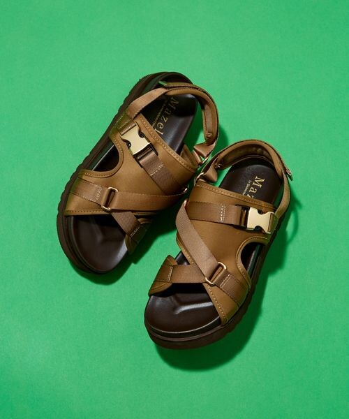 BARNYARDSTORM（バンヤードストーム）の「キレイめバックルサンダル（シューズ・レディース・ブラック19/カーキ78・S(23.0cm)/M(23.5cm)/L(24.0cm)/LL(24.5cm)）」の2枚目の写真