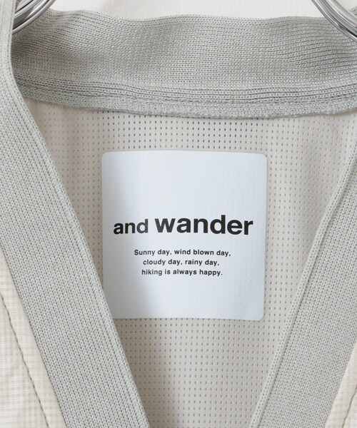 トップス and wander Covered Rip Cardigan3 and wander（アンドワンダー）の「and wander covered rip