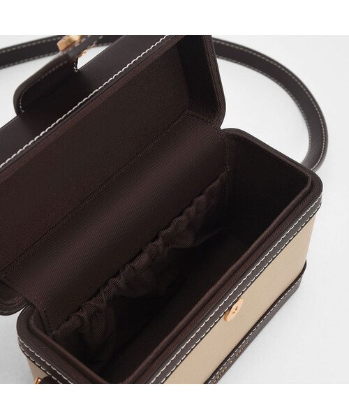 【2022 SPRING 新作】ブロンテ ボクシークロスボディバッグ / Bronte Boxy Crossbody Bag （Sand）