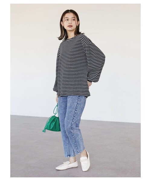 Green　Parks（グリーンパークス）の「・フリンジフラット巾着（財布/小物・ブラック/グレーベージュ/イエロー/グリーン・F）」の3枚目の写真