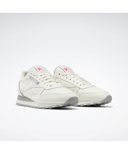 Reebok(リーボック)の「クラシック レザー 1983 ビンテージ / Classic Leather 1983 Vintage Shoes(シューズ・チョーク/チョーク/ベクターレッド(GX0281)/コールドグレー/フラッシュレッド/チョーク(GX0282))」の3枚目の写真