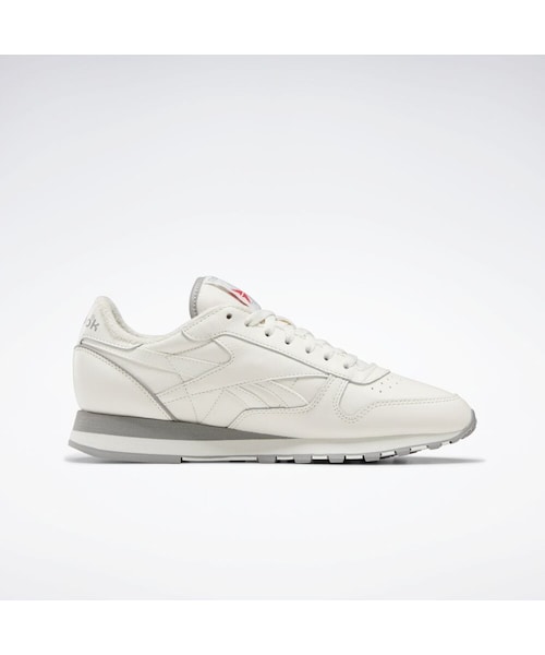 Reebok(リーボック)の「クラシック レザー 1983 ビンテージ / Classic Leather 1983 Vintage Shoes(シューズ・チョーク/チョーク/ベクターレッド(GX0281)/コールドグレー/フラッシュレッド/チョーク(GX0282))」の2枚目の写真