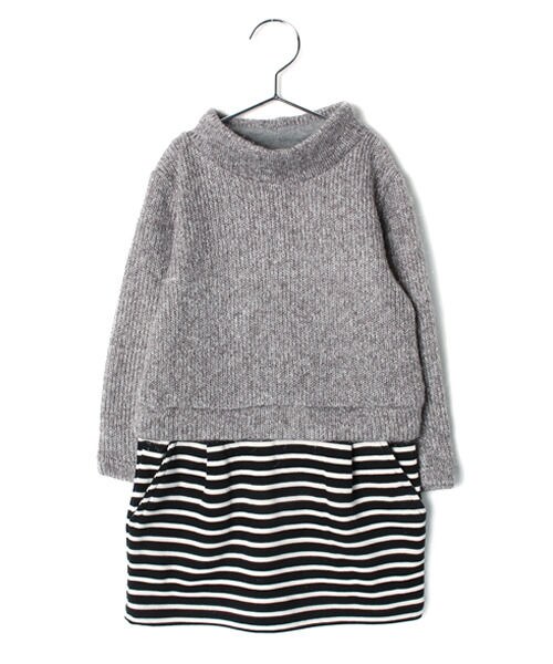 GLOBAL WORK(グローバルワーク)の「【キッズ】ハイネックタイトスカートワンピース(ワンピース/ドレス・キッズ・ダークグレー×レッドボーダー09/グレー×ホワイトボーダー15/ブルー×グレーボーダー85・S(90~100cm)/M(100~110cm)/L(110~120cm)/XL(120~130cm))」の2枚目の写真