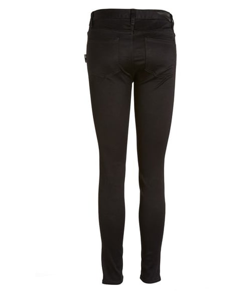 IZZUE（イズゥー）の「izzue Stretch Twill Skinny Pants (Women)（デニムパンツ・レディース・Black・Regular 27/Regular 29/Regular 28）」の2枚目の写真