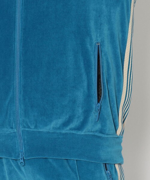 Needles(ニードルス)の「NEEDLES(ニードルズ)R.C. TRACK JACKET - C/PE VELOUR(ジャケット/アウター・メンズ・BLACK/BLUE・M/L)」の8枚目の写真