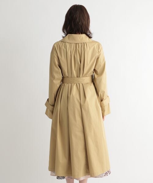 Andemiu（アンデミュウ）の「ソデボリュームトレンチコート（ジャケット/アウター・レディース・ピンク25/ベージュ52/グリーン75・F）」の22枚目の写真