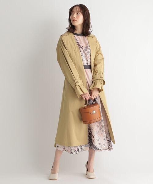 Andemiu（アンデミュウ）の「ソデボリュームトレンチコート（ジャケット/アウター・レディース・ピンク25/ベージュ52/グリーン75・F）」の19枚目の写真