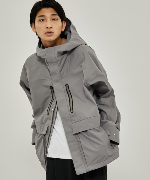 A + TOKYO（エープラストウキョウ）の「TOKYO TEX W.P パーカー（ブルゾン・メンズ・O.WHT/SLV/BLK・1/2/3）」の3枚目の写真