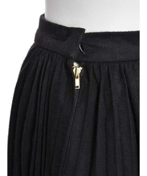 jouetie（ジュエティ）の「ミディプリーツSK（スカート・レディース・オフホワイト/ブラック/キャメル・S/M）」の11枚目の写真