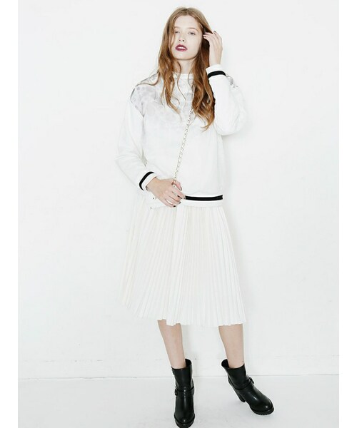 jouetie（ジュエティ）の「ミディプリーツSK（スカート・レディース・オフホワイト/ブラック/キャメル・S/M）」の4枚目の写真