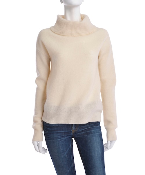 Ungrid（アングリッド）の「【Casual】プレーンタートルニット（トップス・レディース・オフホワイト/チャコールグレー/レッド・F）」の7枚目の写真