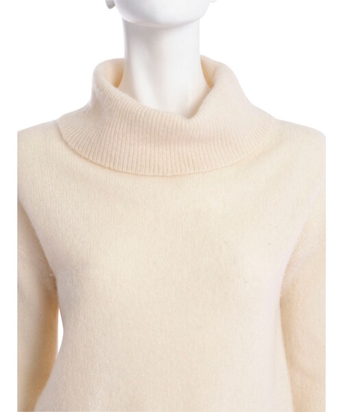 Ungrid（アングリッド）の「【Casual】プレーンタートルニット（トップス・レディース・オフホワイト/チャコールグレー/レッド・F）」の10枚目の写真