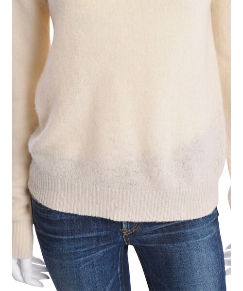 Ungrid（アングリッド）の「【Casual】プレーンタートルニット（トップス・レディース・オフホワイト/チャコールグレー/レッド・F）」の11枚目の写真