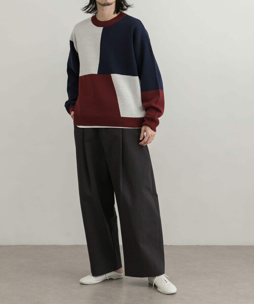 URBAN RESEARCH ID(アーバンリサーチ アイディー)の「URBAN RESEARCH iD 色塊拼接針織衫(トップス・メンズ・藏青色/綠色・M/L)」の9枚目の写真