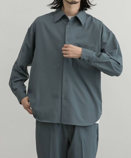 URBAN RESEARCH ID（アーバンリサーチ アイディー）の「URBAN RESEARCH iD 垂墜感寬鬆斜紋襯衫（トップス・メンズ・褐灰色/淡藍色/灰色・M/L）」の9枚目の写真