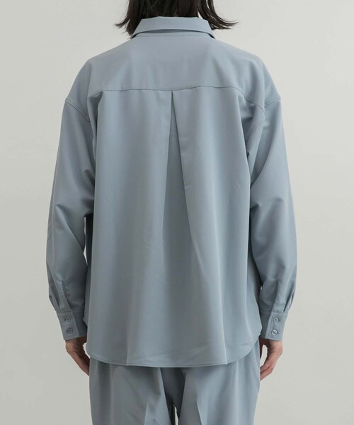 URBAN RESEARCH ID（アーバンリサーチ アイディー）の「URBAN RESEARCH iD 垂墜感寬鬆斜紋襯衫（トップス・メンズ・褐灰色/淡藍色/灰色・M/L）」の14枚目の写真