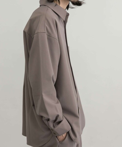 URBAN RESEARCH ID（アーバンリサーチ アイディー）の「URBAN RESEARCH iD 垂墜感寬鬆斜紋襯衫（トップス・メンズ・褐灰色/淡藍色/灰色・M/L）」の20枚目の写真