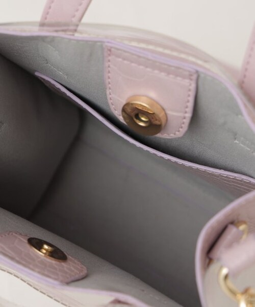 RAY CASSIN（レイカズン）の「型押しPVC2wayショルダーバッグ（バッグ・レディース・ピンク/キナリ/クロ系・FREE）」の10枚目の写真