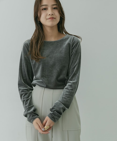 KBF+(ケービーエフプラス)の「KBF+ ベロアロングTシャツ∴(その他・レディース・GREEN/CHARCOAL/L.GREIGE・one)」の10枚目の写真