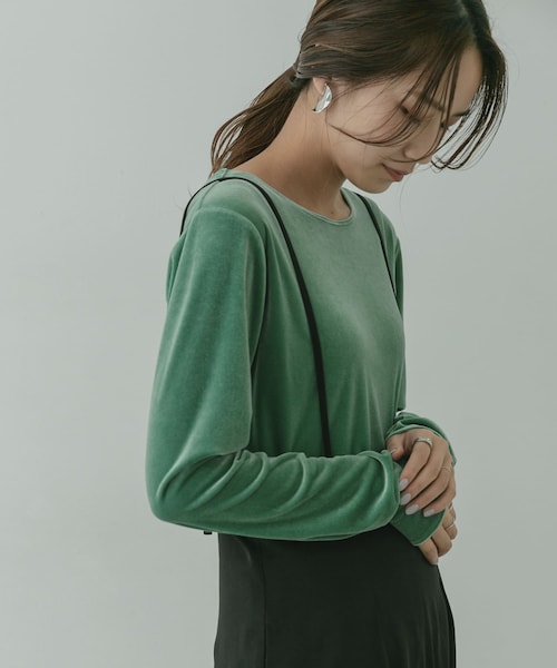 KBF+(ケービーエフプラス)の「KBF+ ベロアロングTシャツ∴(その他・レディース・GREEN/CHARCOAL/L.GREIGE・one)」の1枚目の写真