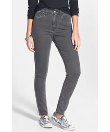 Levi's | Levi's® High Rise Skinny Jeans (Grey) (Juniors)(デニムパンツ)